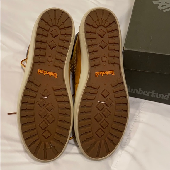 HighTop Timberlands - Picture 4 of 4